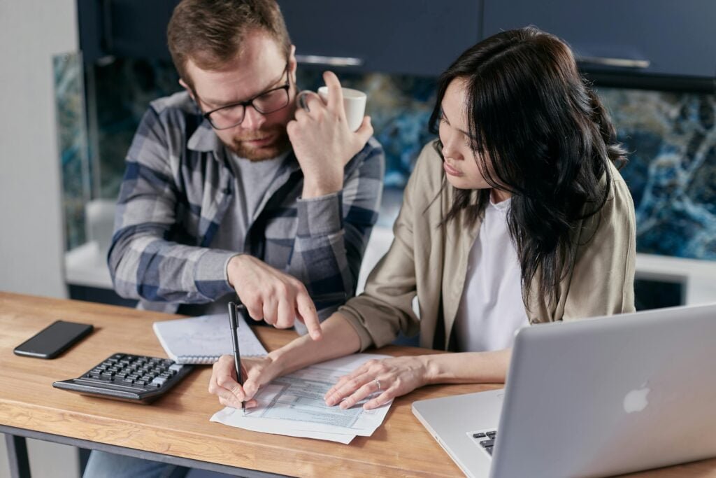 Kunci Kebebasan Finansial: Strategi Melunasi Utang Tanpa Uang