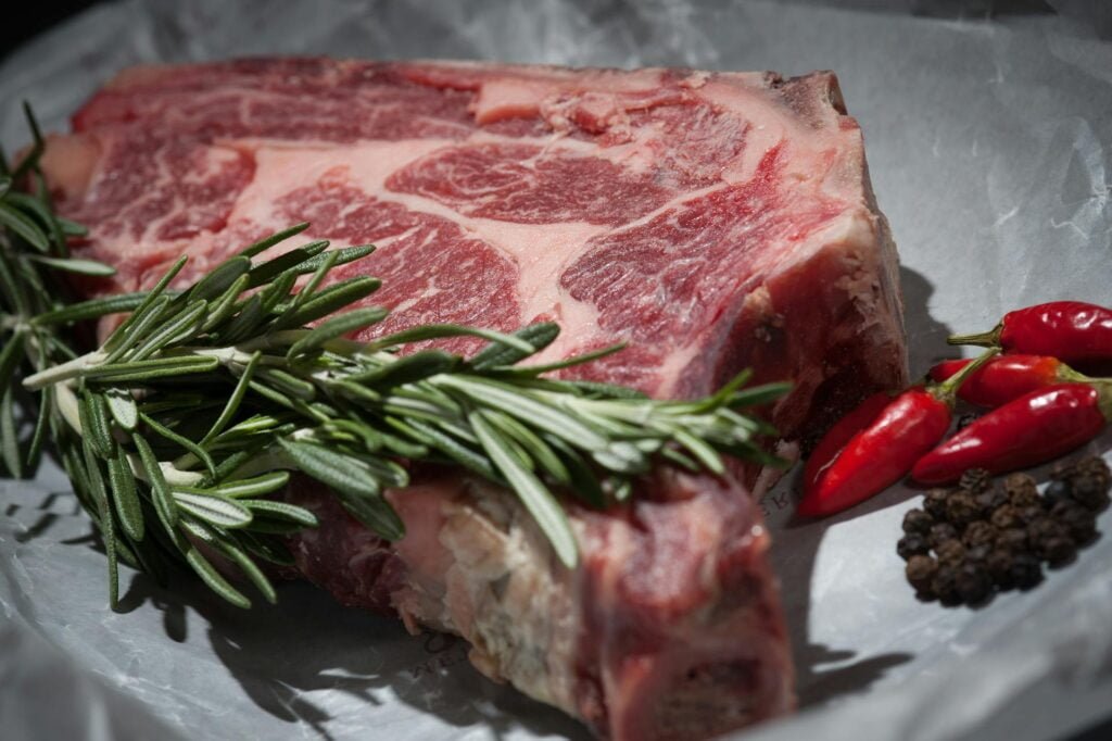 menyimpan daging kurban yang benar