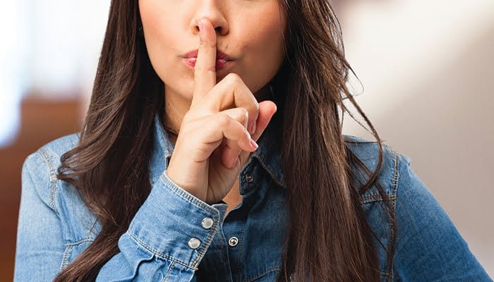 menjaga rahasia dan privasi