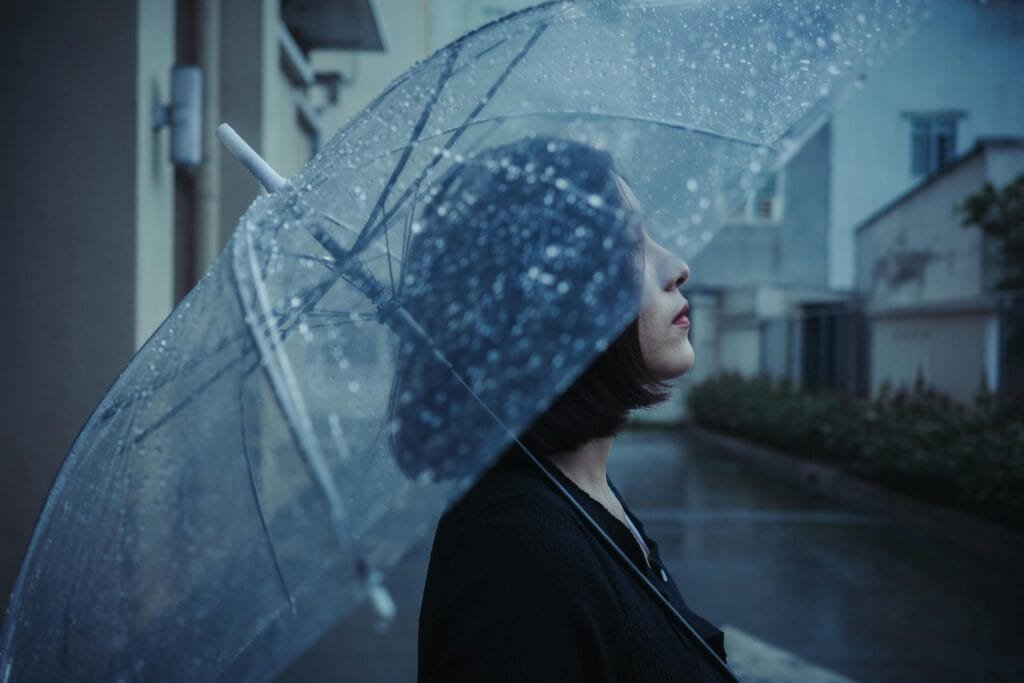 Persepsi Masyarakat Terhadap Pluviophile