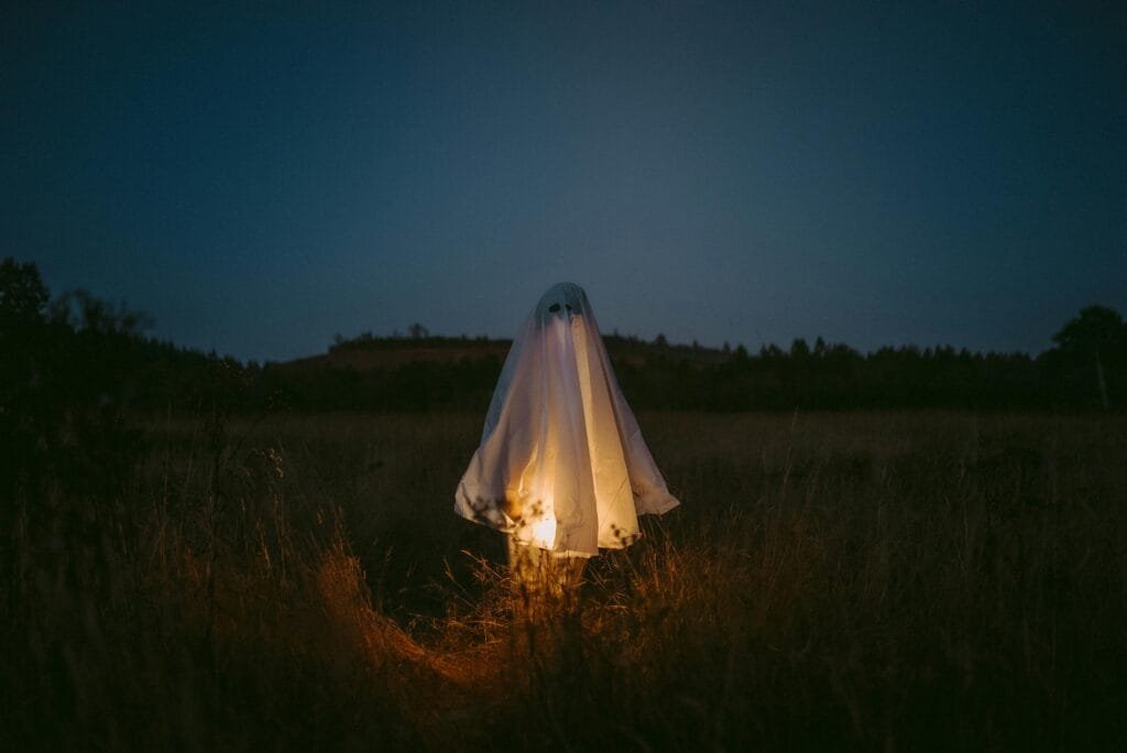 Faktor Sosial yang Mempengaruhi Lonely Death